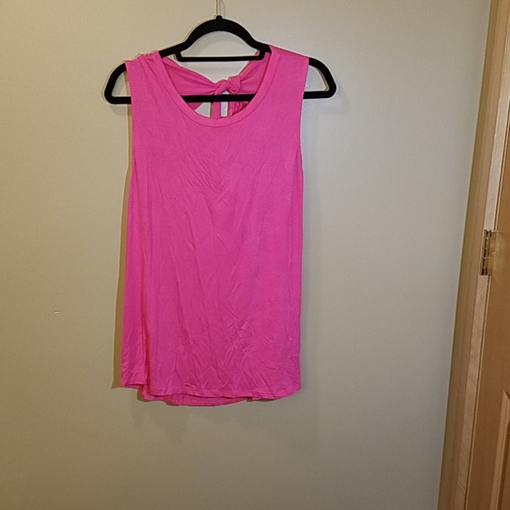 Hot pink tank